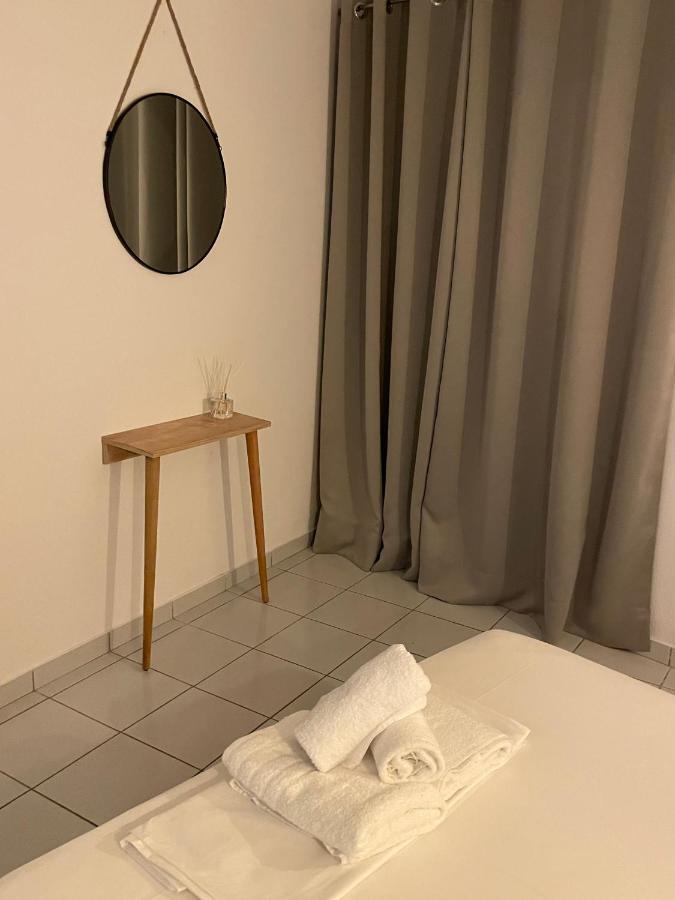 Hersonissos Centre Small Apartment Kültér fotó